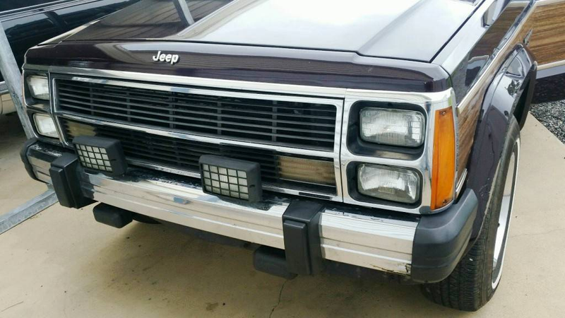 Illustration for article titled At $8,495, Would This Armored 1990 Jeep Wagoneer Limited Prove a Safe Bet?